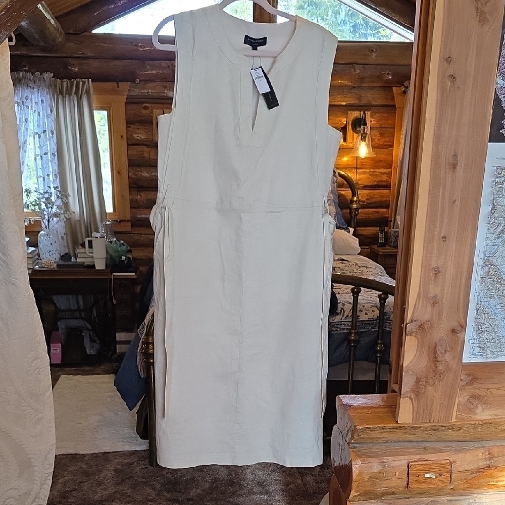 Banana Republic Cream Sleeveless Midi Dress